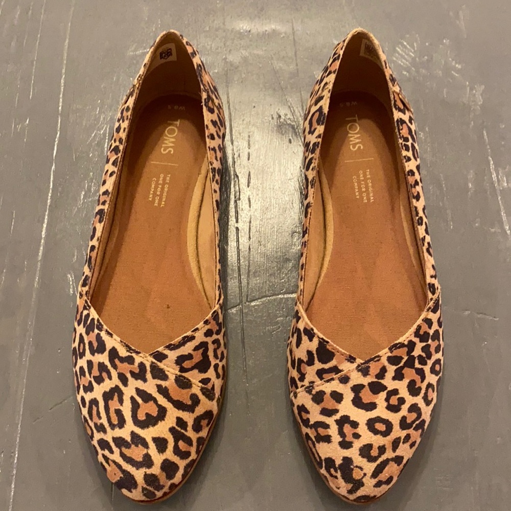 TOMS Leopard Print Julie Flat